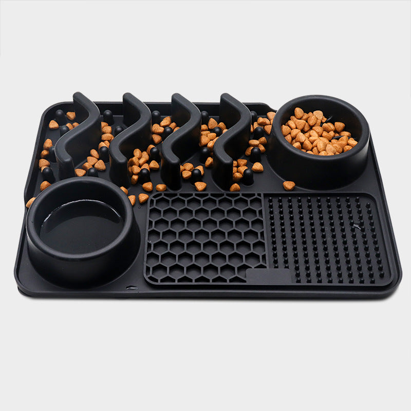 Silicone Licking Mat - Slow Feeder Dog Bowl - QZ Pets