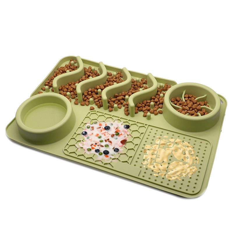 Silicone Licking Mat - Slow Feeder Dog Bowl - QZ Pets