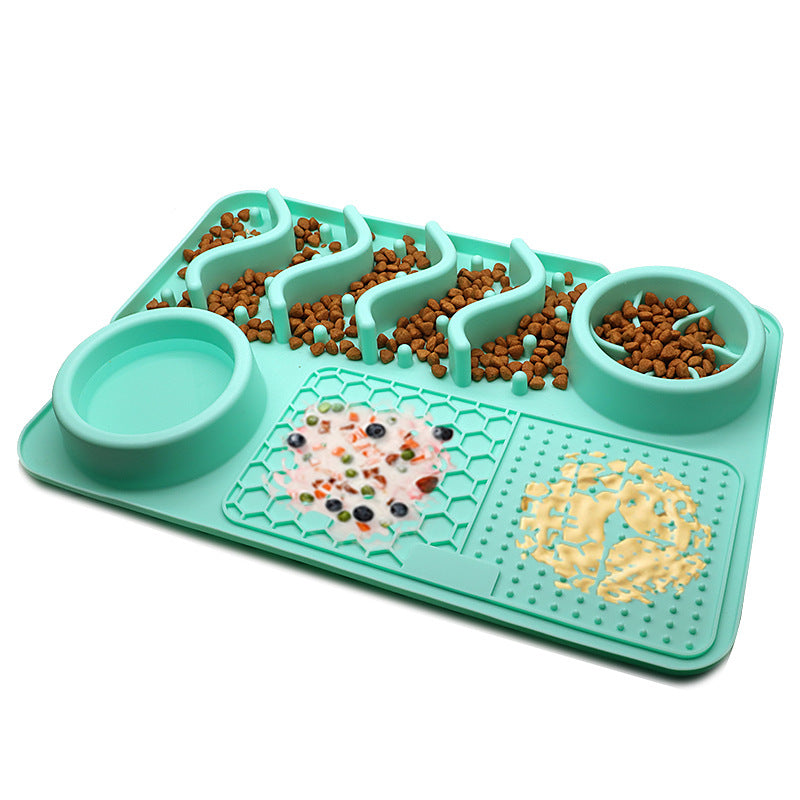 Silicone Licking Mat - Slow Feeder Dog Bowl - QZ Pets